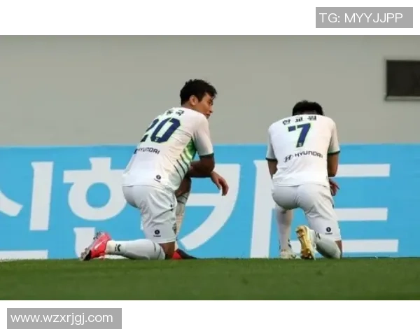 外国足球明星与中国明星的跨界合作与文化交流探讨